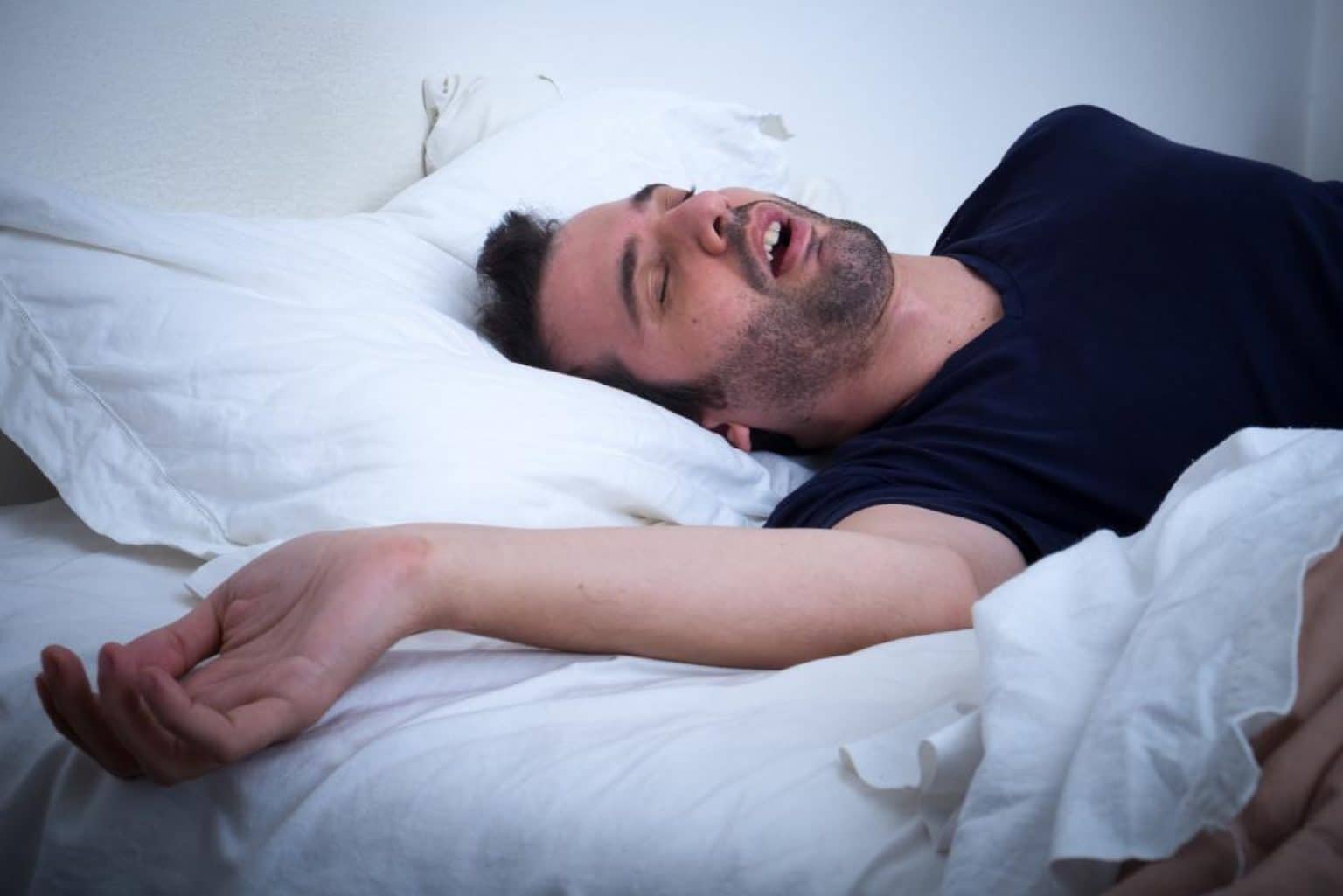 5 Best Sleep Apnea Pillows of 2022 Useful For Your Sleeping Positions