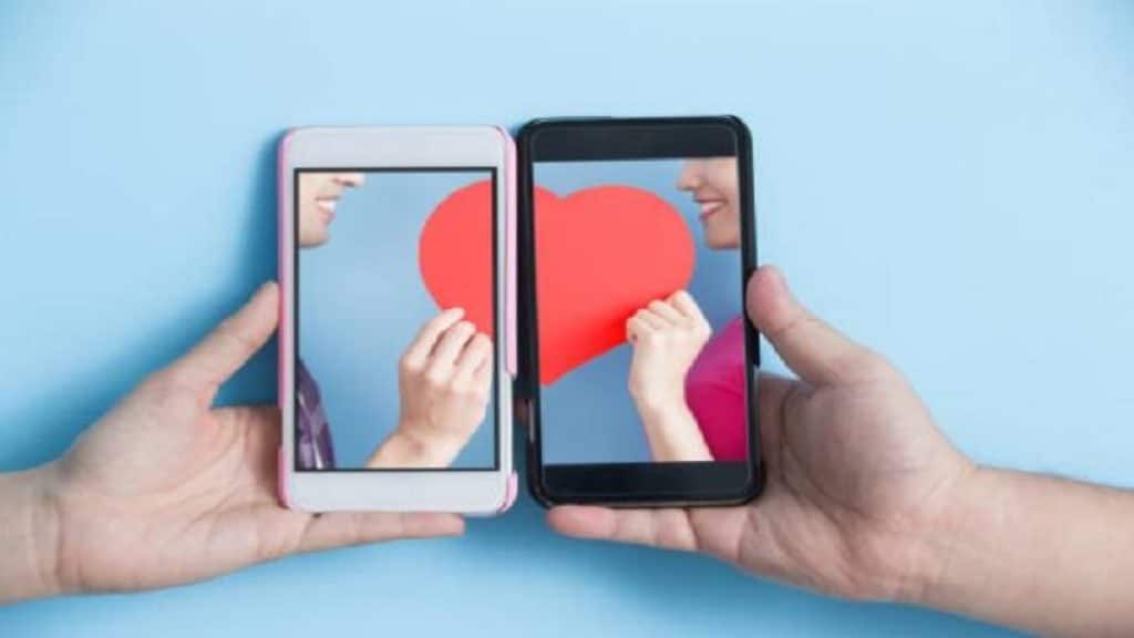 Popularity of Virtual Dating