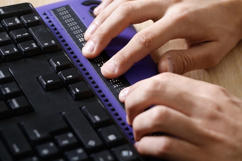 Refreshable Braille Display Keyboards