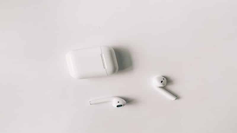 AirPods