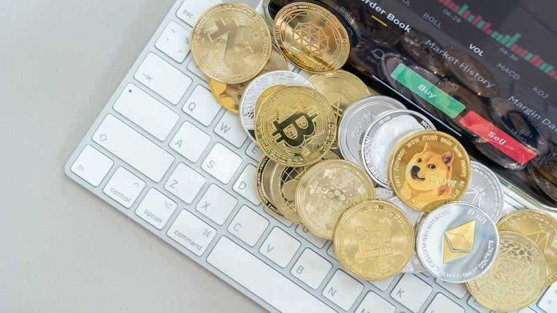 Everyday Life with Crypto