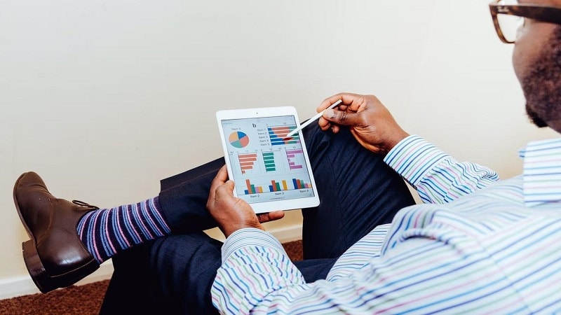 How To Create a Successful Data Strategy