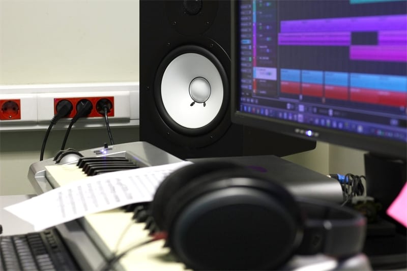 The different types of Electro Voice studio monitors available on the market today