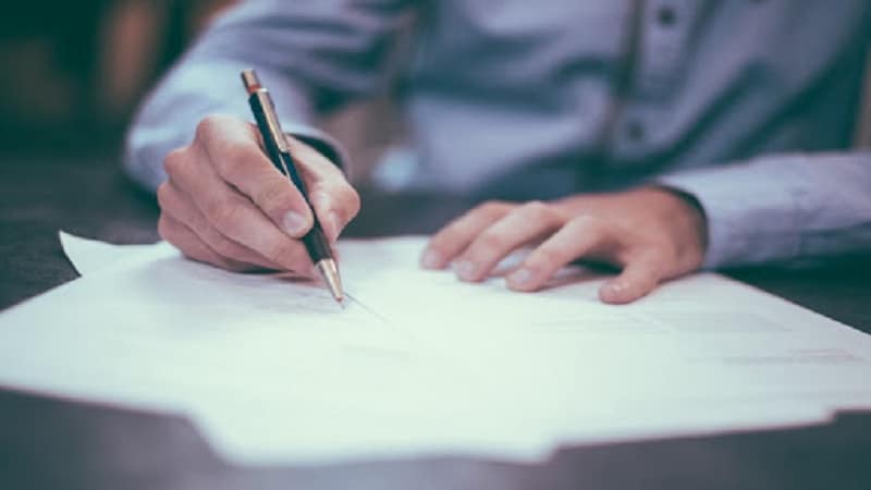 What Does Being ‘Under Contract’ Mean
