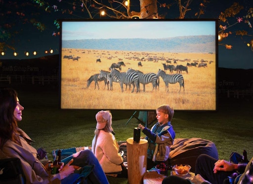Benefits of Using Nebula Portable Projectors for Outdoor Screenings