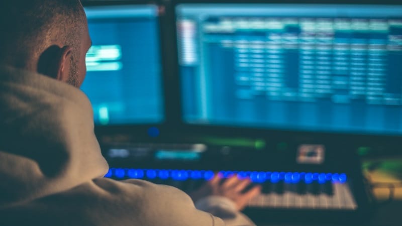 Explore Different Ways Of Producing Music With Advanced Technology