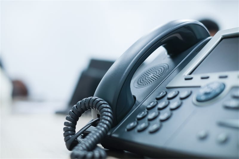 Invest in a Good Phone System to Handle Calls Efficiently