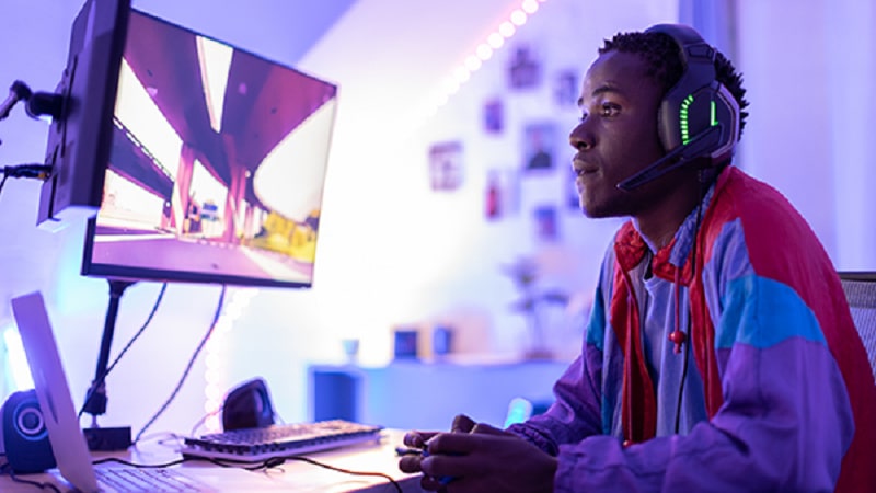 How to Enhance Your Tech Setup for Optimal Online Gaming Experience
