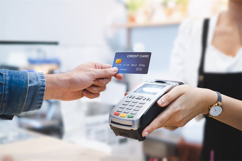 Emergence Of Contactless And Mobile Payments 