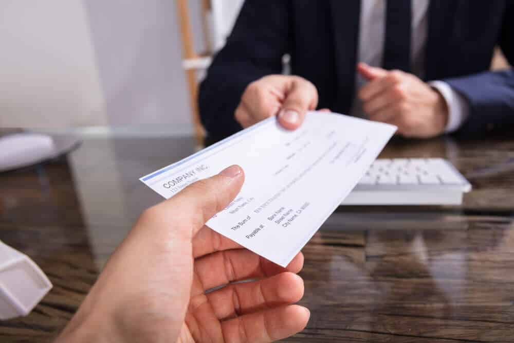How to cash a personal check at Walmart