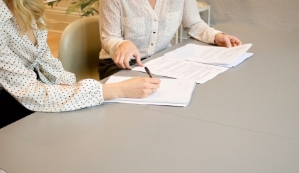 How To Make Meaningful Contracts With Clients