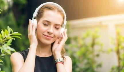 The Different Ways To Listen To Music And How To Choose