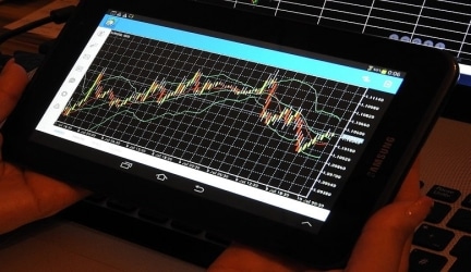 7 Tips For People How Make A Living By Trading Online