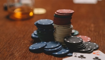 5 Tips on How to Play Online Poker