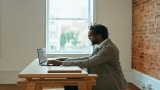 5 Types of Work You Can Do Online to Bring in Extra Income
